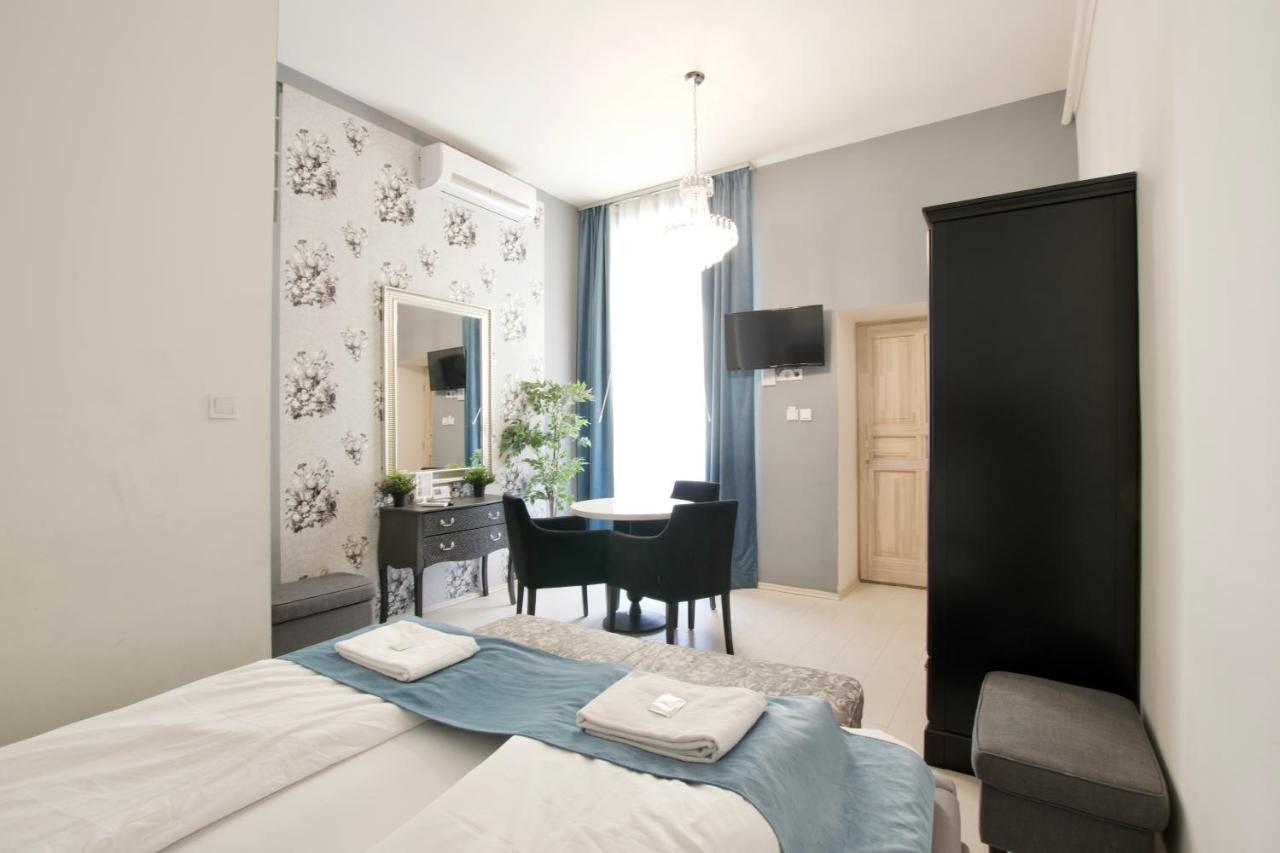 Premium Apartments By Hi5 - Astoria Square Budapesta Exterior foto