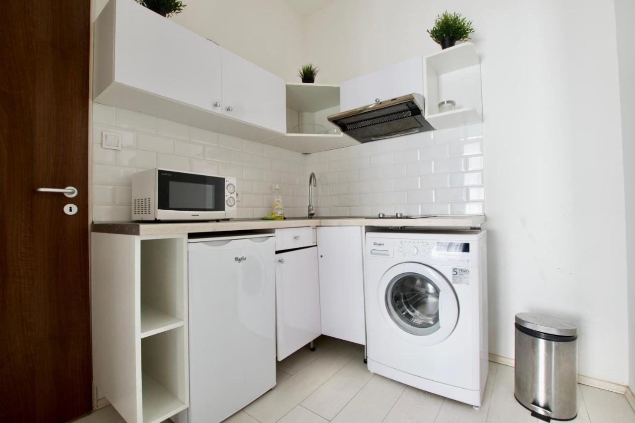 Premium Apartments By Hi5 - Astoria Square Budapesta Exterior foto