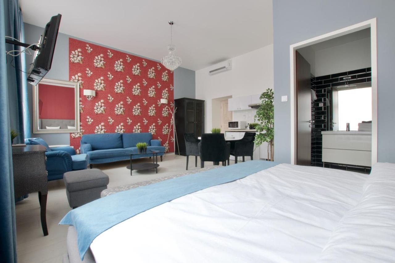 Premium Apartments By Hi5 - Astoria Square Budapesta Exterior foto